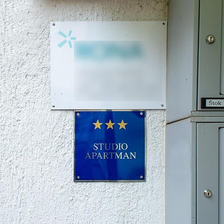 Studio Apartman Irma Cervar Poreč Exterior foto